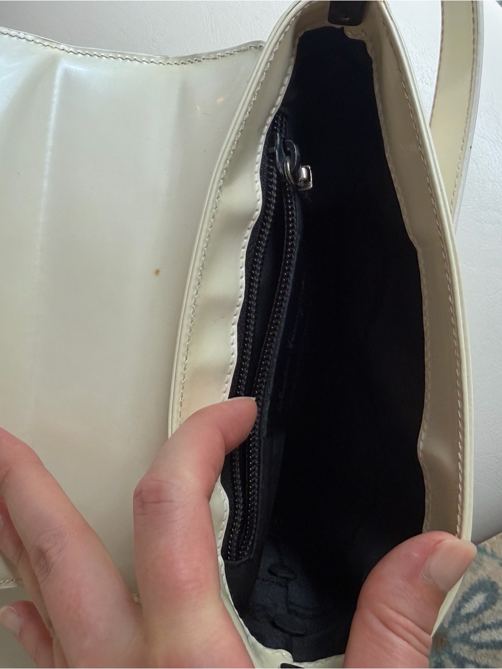 Vintage Salvatore Ferragamo Pearl White Patent Leather Shoulder Bag Authentic - Picture 8 of 11